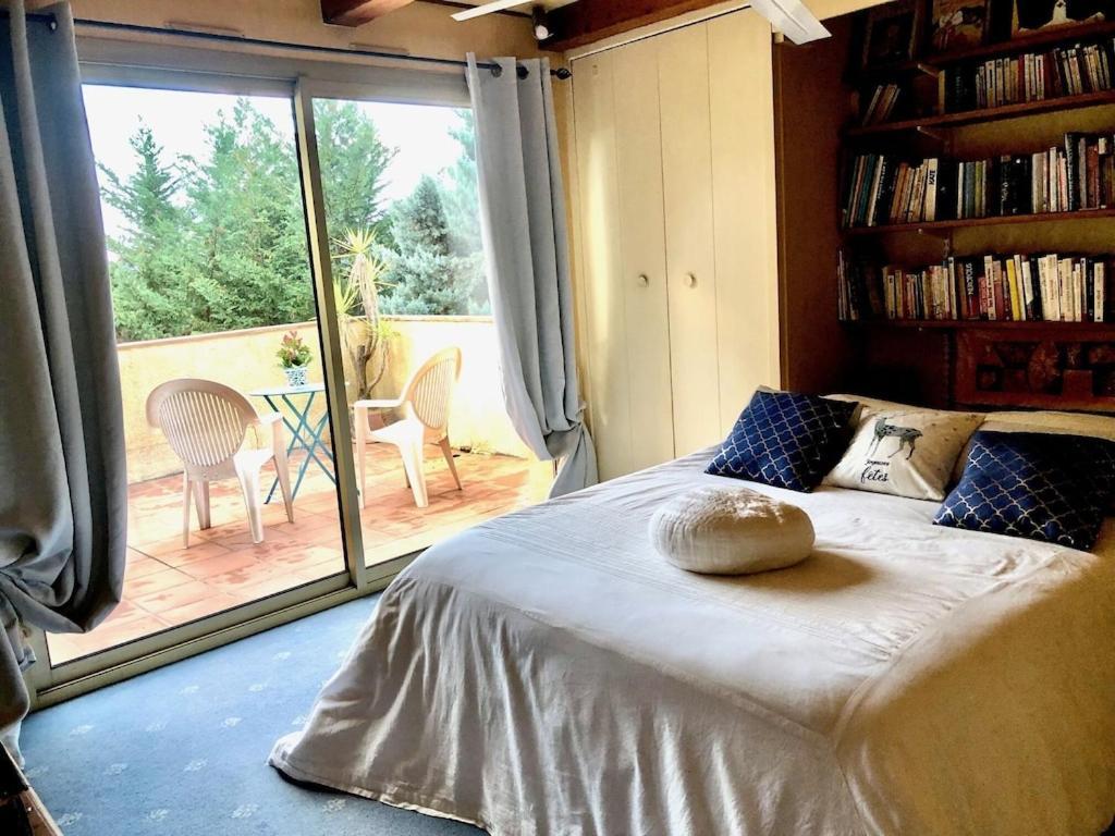 Appartamento Sérénity Chambre d'hôte au calme Des Maîtres Tibétains y ont sejourné 15 mn des plages Mougins Esterno foto